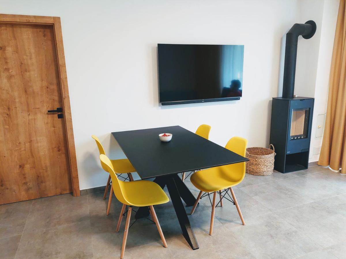 Apartmany Jura Nová Pec Zewnętrze zdjęcie